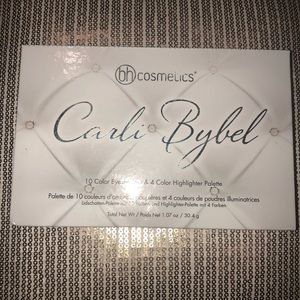 Carli Bybel Eyeshadow and Highlighter Palette